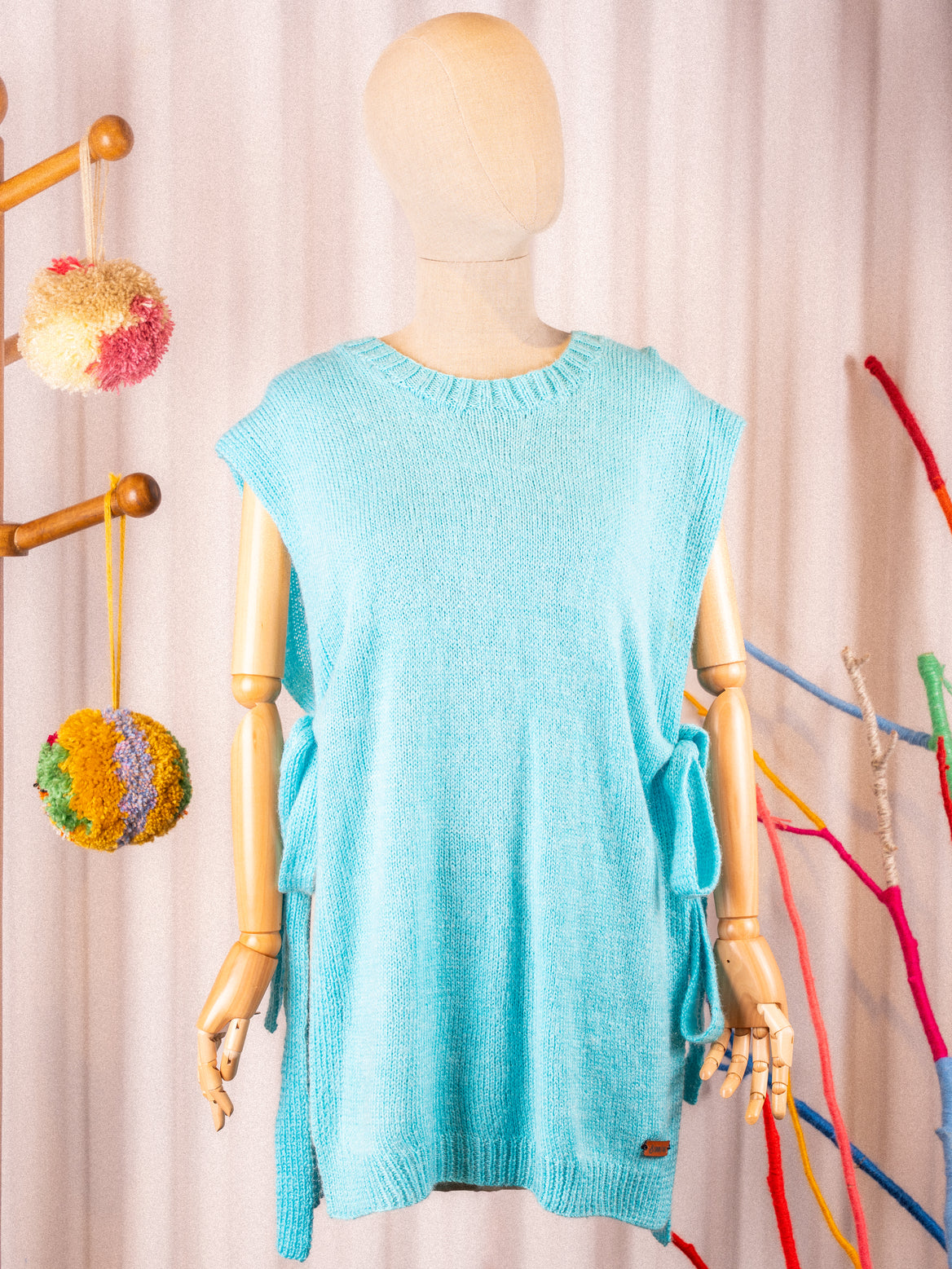 Side Tie vest
